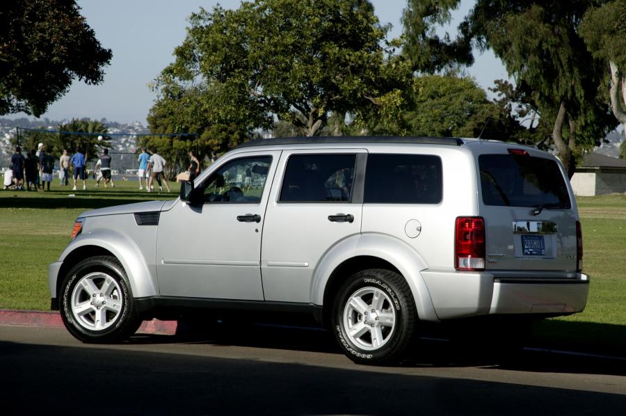  Dodge Nitro 2007 года  (фото 95 из 152)